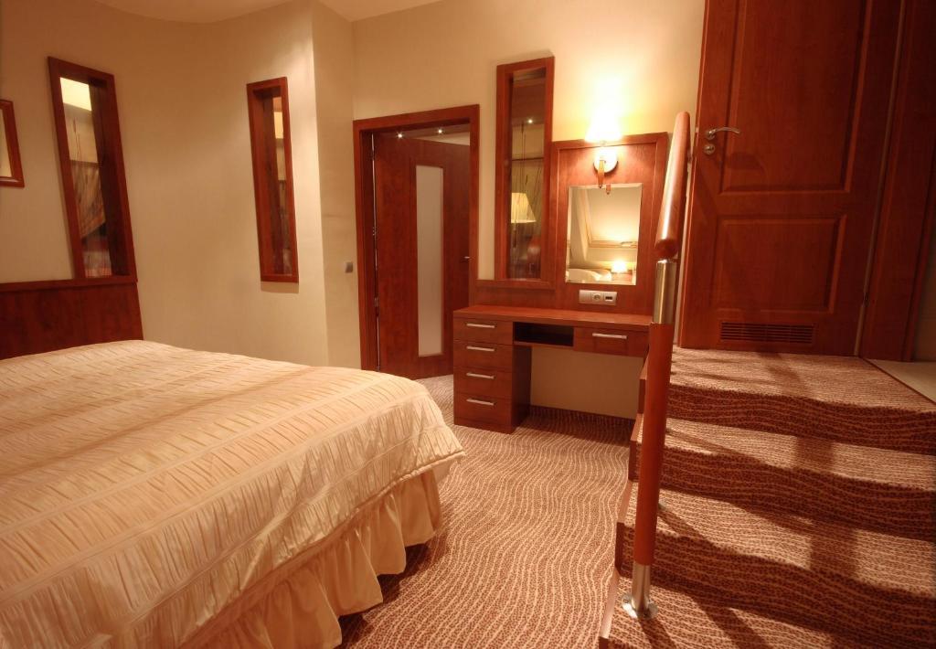 Hotel Sahara Bielsko-Biala Quarto foto