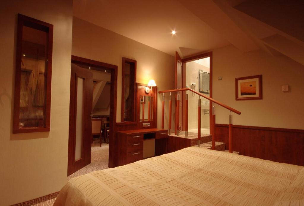 Hotel Sahara Bielsko-Biala Quarto foto