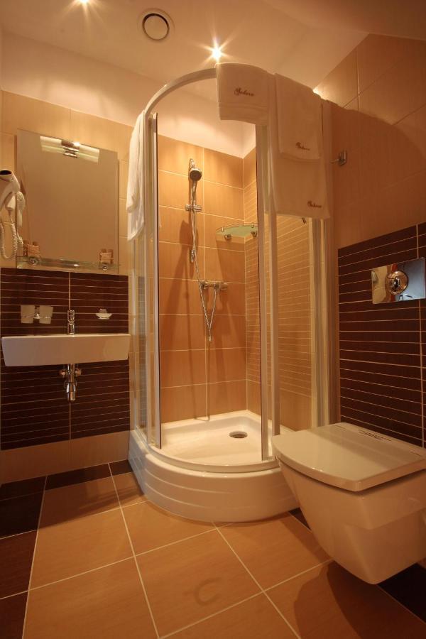 Hotel Sahara Bielsko-Biala Quarto foto